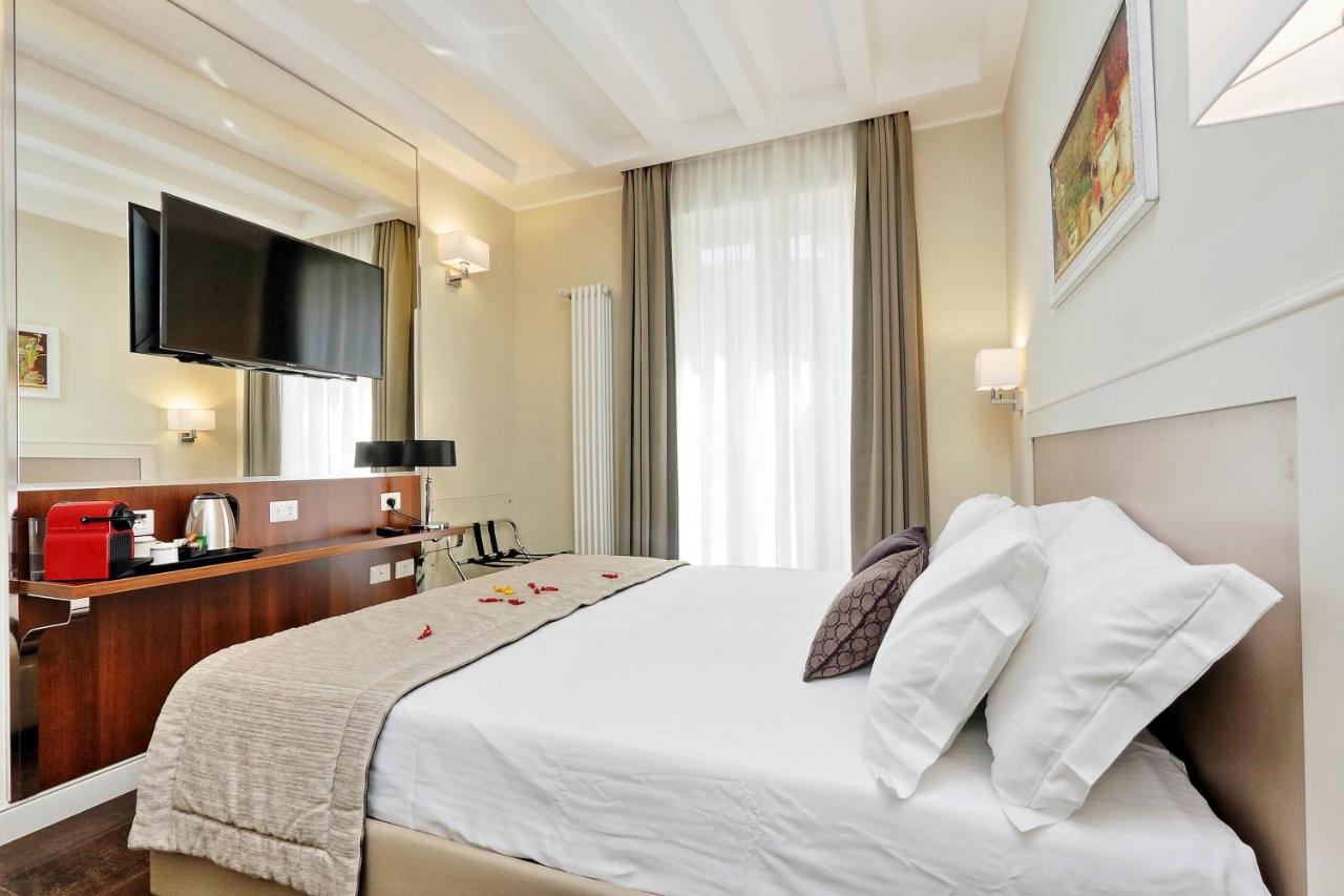 Piazza Venezia Grand Bed & Breakfast Roma